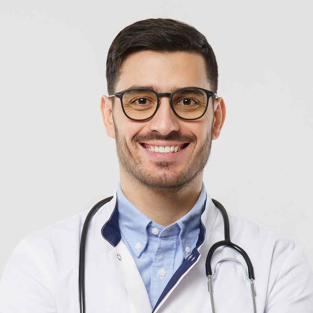 https://www.asemhairtransplant.com/wp-content/uploads/2021/08/team_04.jpg